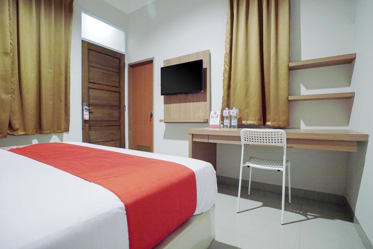 Oyo 415 The Kartini 8 Residence 雅加达 外观 照片