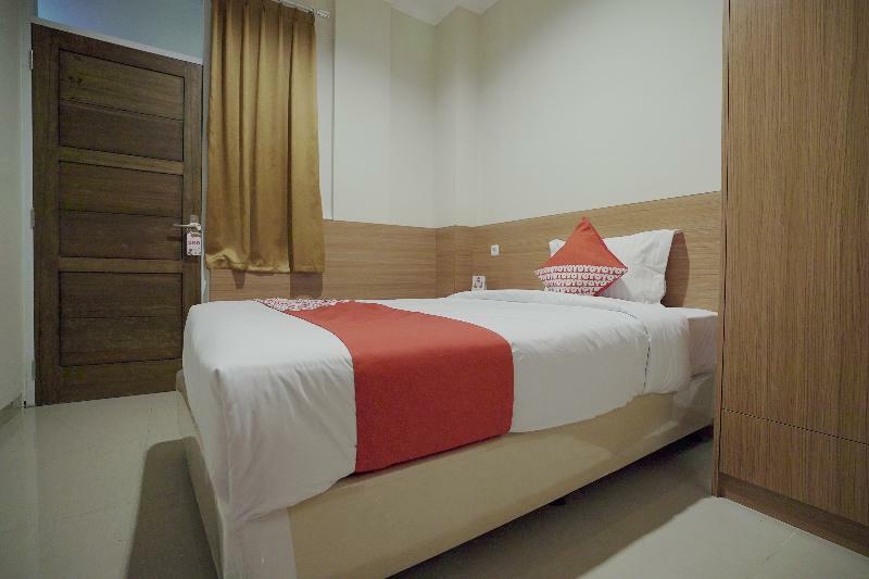 Oyo 415 The Kartini 8 Residence 雅加达 外观 照片
