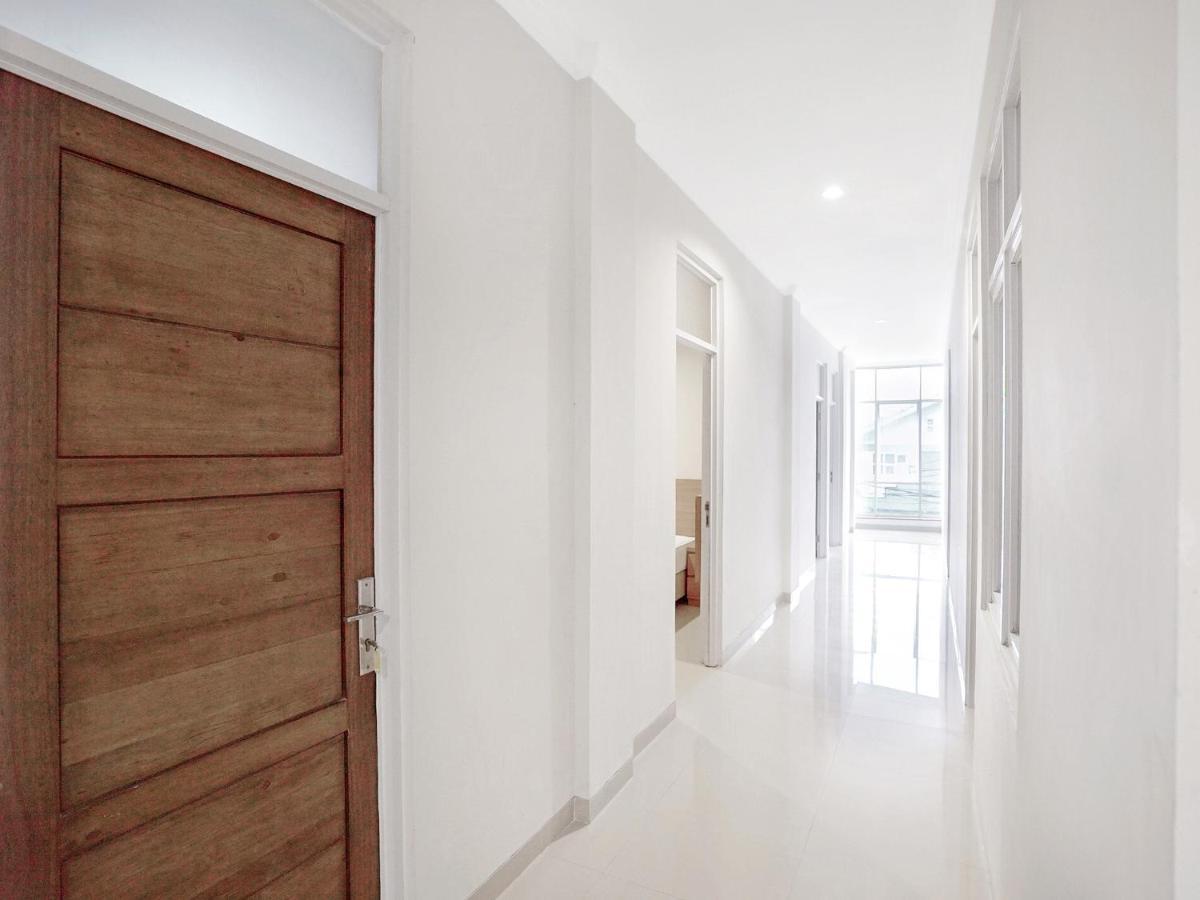 Oyo 415 The Kartini 8 Residence 雅加达 外观 照片