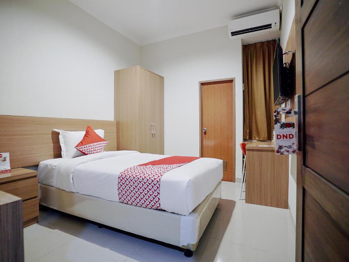 Oyo 415 The Kartini 8 Residence 雅加达 外观 照片